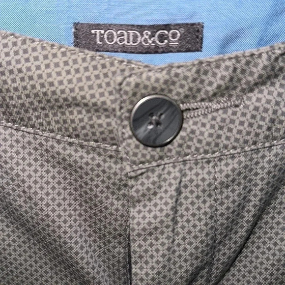 Toad & Co. Gray Diamond Print Hiking Pants Size 6 - Picture 6 of 8
